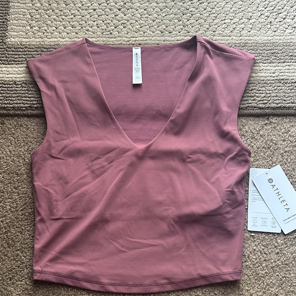 Athleta Tops - Athleta vita free cropped tee